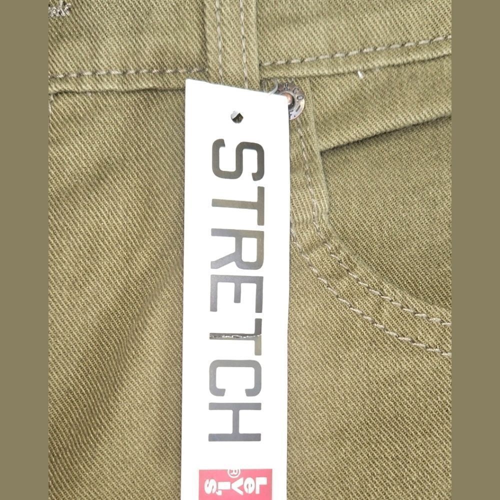 LEVIS Relaxed Fit Boot Cut 550 Misses Levi's Jeans Size 8 NWT - Picture 12 of 16